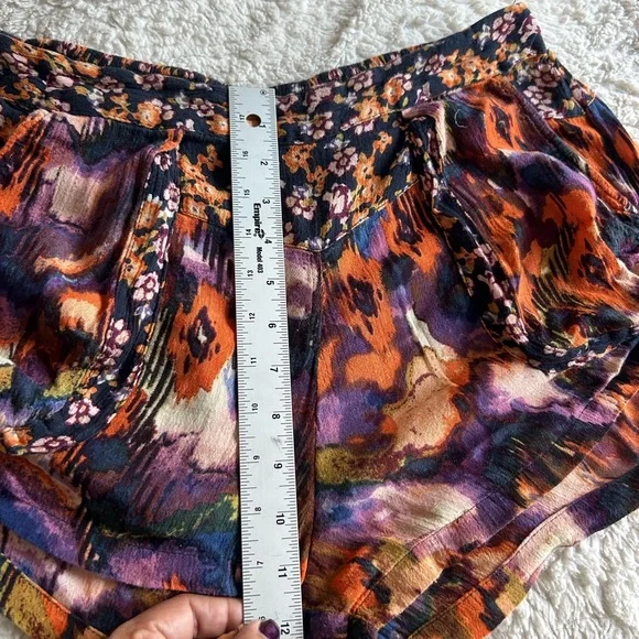 Free People‎ Orange and Purple Cargo Shorts - Picture 9 of 9